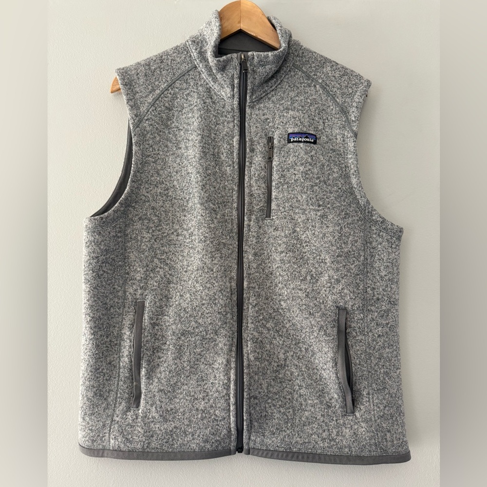 Patagonia Men’s Sleeveless Gray Fleece Vest size L